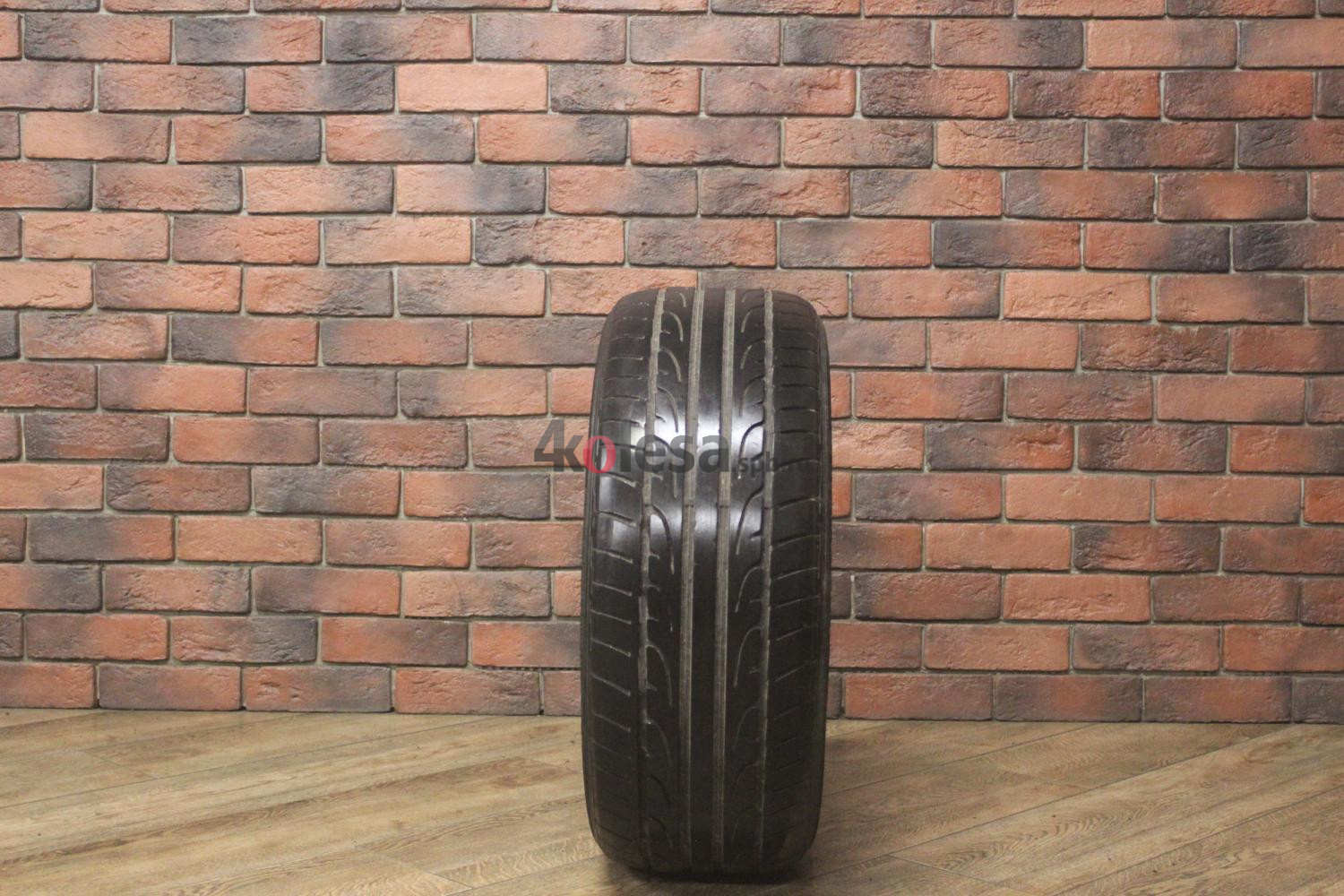 Летние  шины R16 215/45 Dunlop SP Sport Maxx бу (3-4 мм.) купить в Санкт-Петербурге
